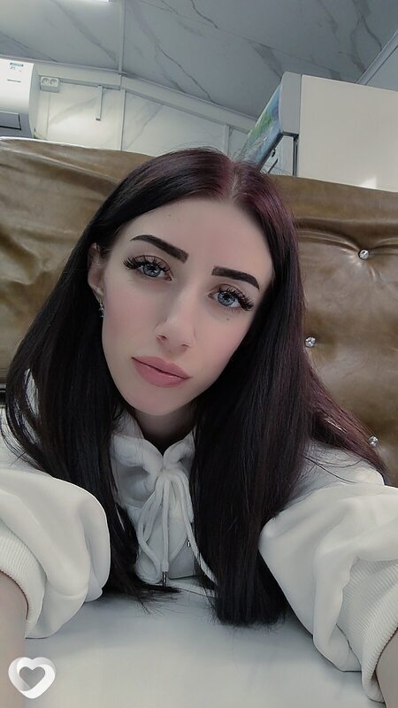 Карина, 30, Уссурийске — анкета №2311647