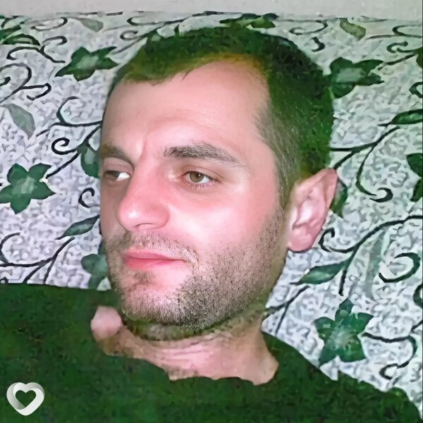 Гио, 27, Батуми — анкета №2312302