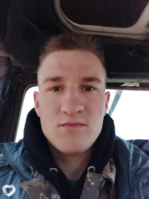 Владимир, 22, Усть-Каменогорск — анкета №2312430