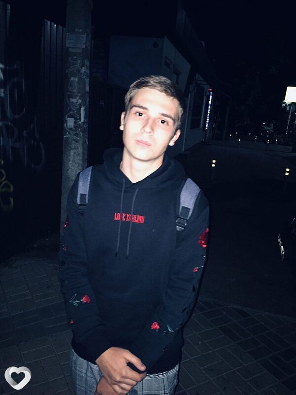 Дима, 24, Москве — анкета №2312434