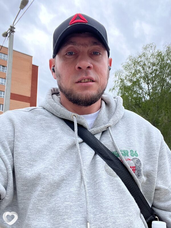 Илья, 37, Новомосковске — анкета №2312505