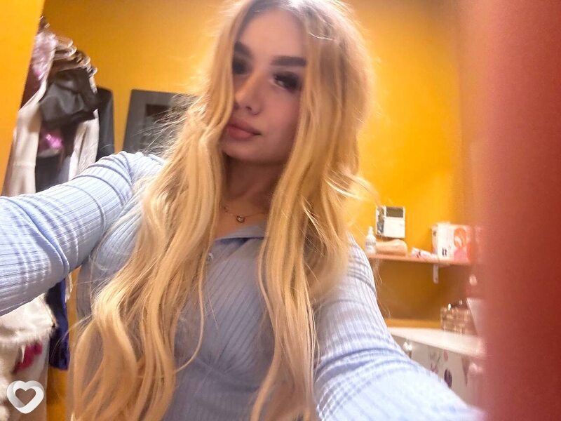 Яна, 20, Москве — анкета №2312373