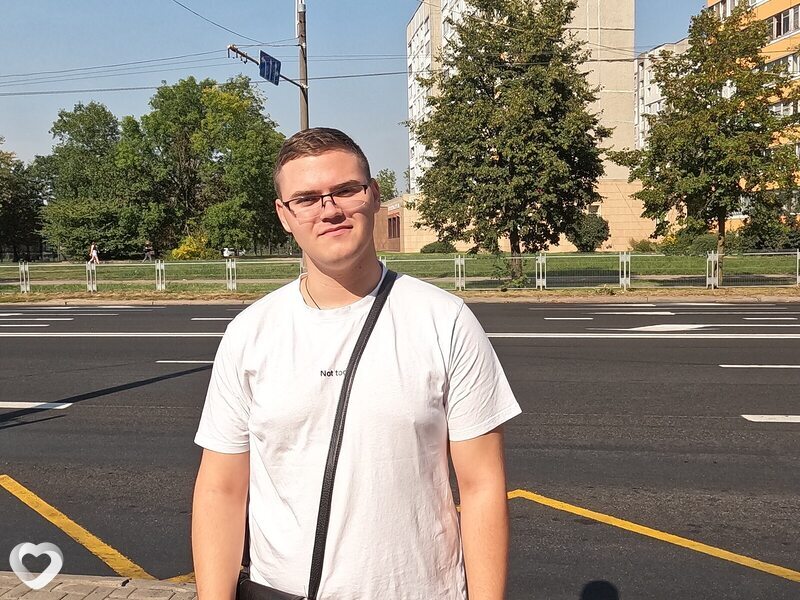Илья, 20, Минске — анкета №2313182
