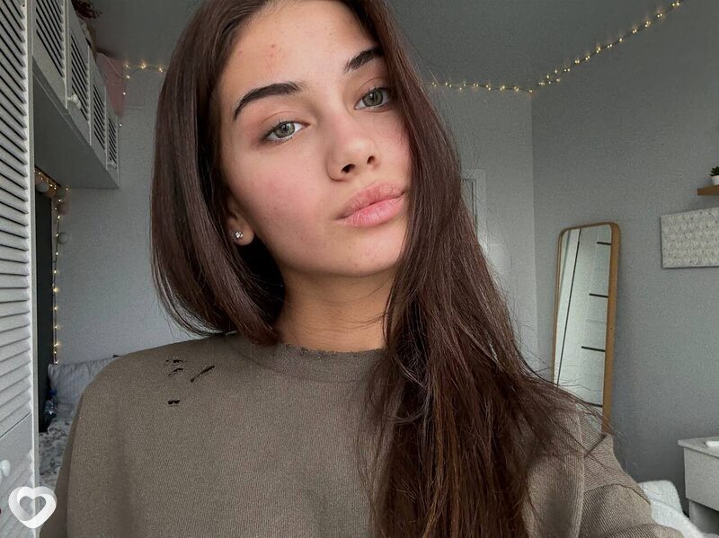 Полина, 26, Нефтеюганске — анкета №2313093