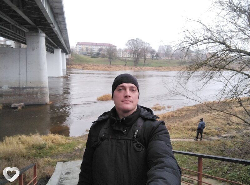 Саша, 26, Барановичах — анкета №2313473