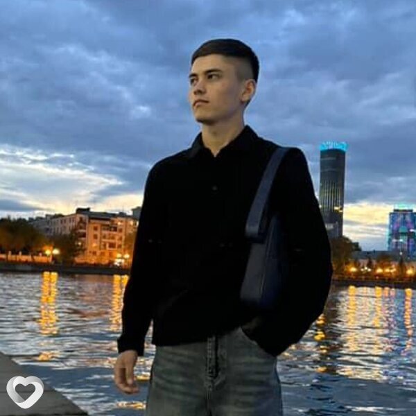 Али, 21, Екатеринбурге — анкета №2313474