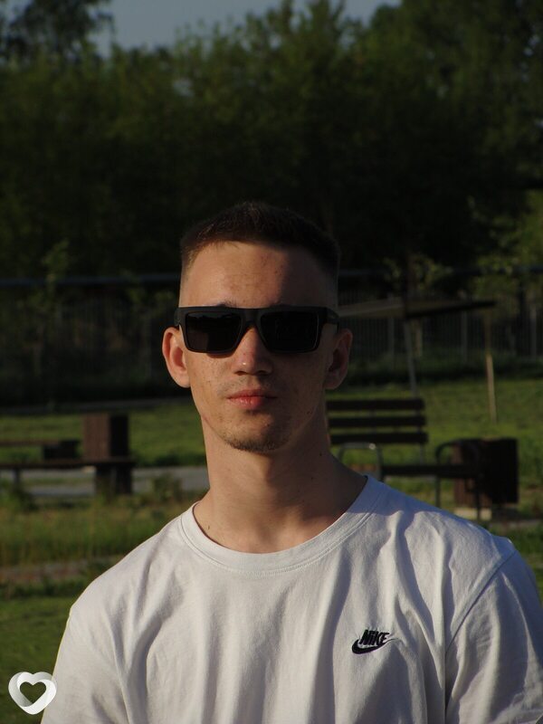 Виктор, 19, Ленинске-Кузнецком — анкета №2313593