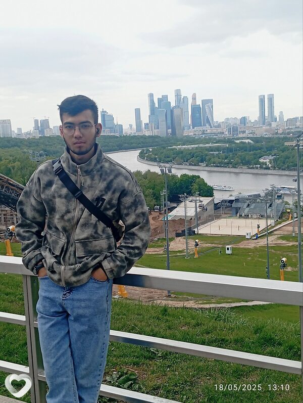 Фаррух, 25, Москве — анкета №2313686