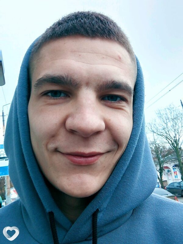 Александр, 23, Луганске — анкета №2313560