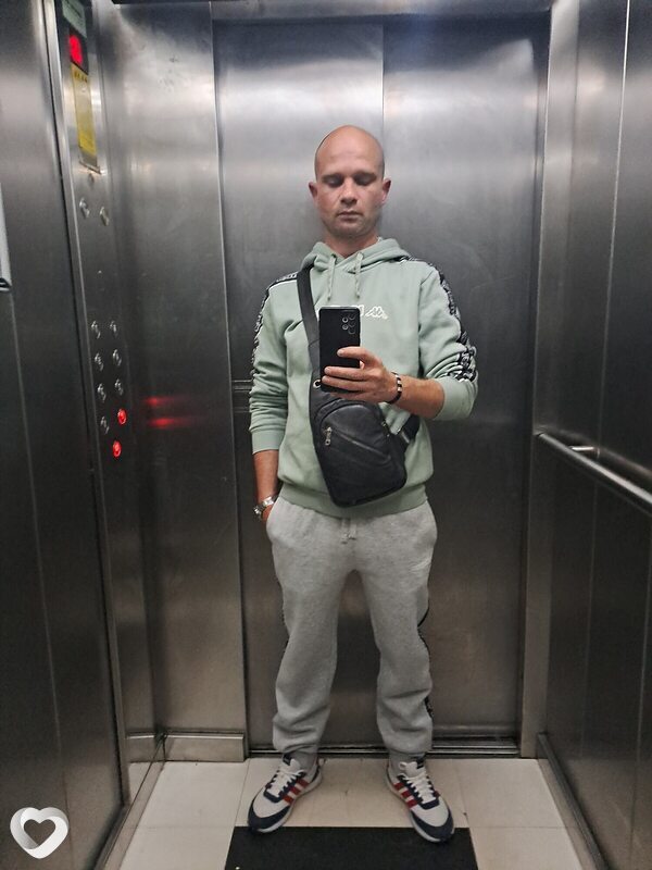 Catalin, 35, București — анкета №2314189