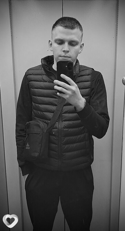 Дмитрий, 22, Казани — анкета №2314337