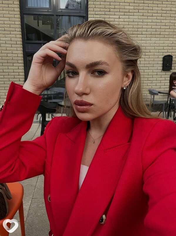 Виктория, 25, Москве — анкета №2314378