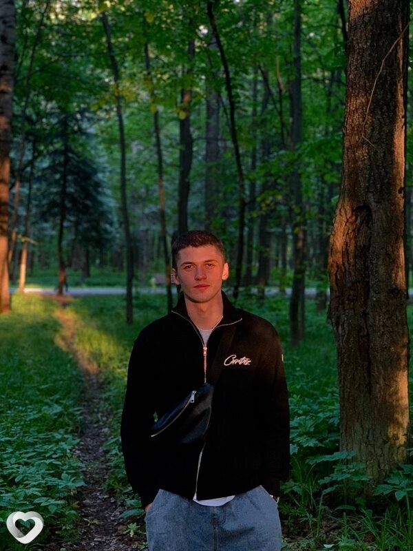 Павел, 21, Ульяновске — анкета №2314419