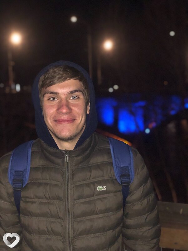 Никита, 21, Красноярске — анкета №2314430