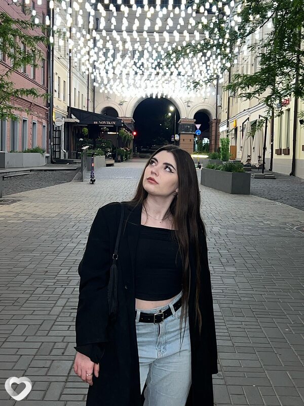 Рина, 23, Ростове-на-Дону — анкета №2314716