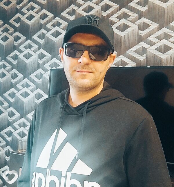Bourne, 40, Мариуполе — анкета №2314636