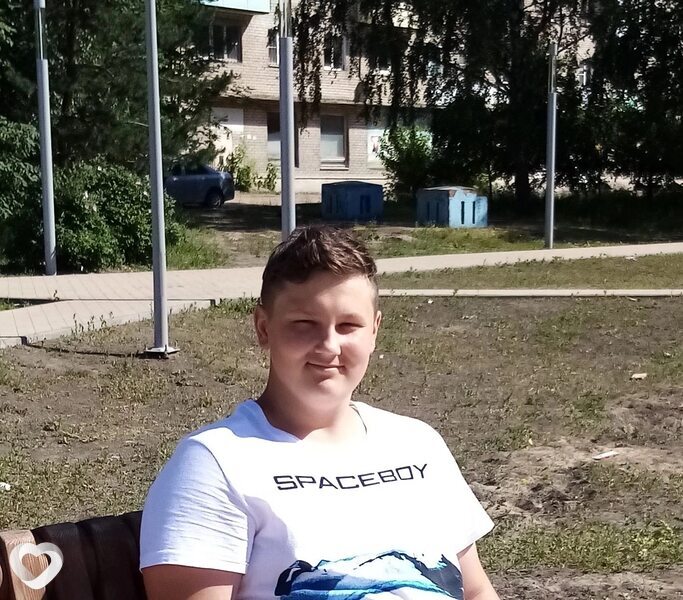 Никита, 21, Москве — анкета №2314686