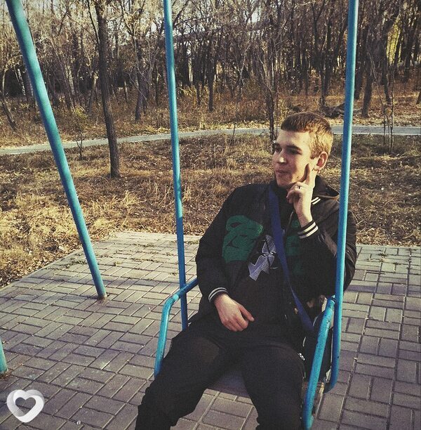 Анатолий, 22, Темиртау — анкета №2315163