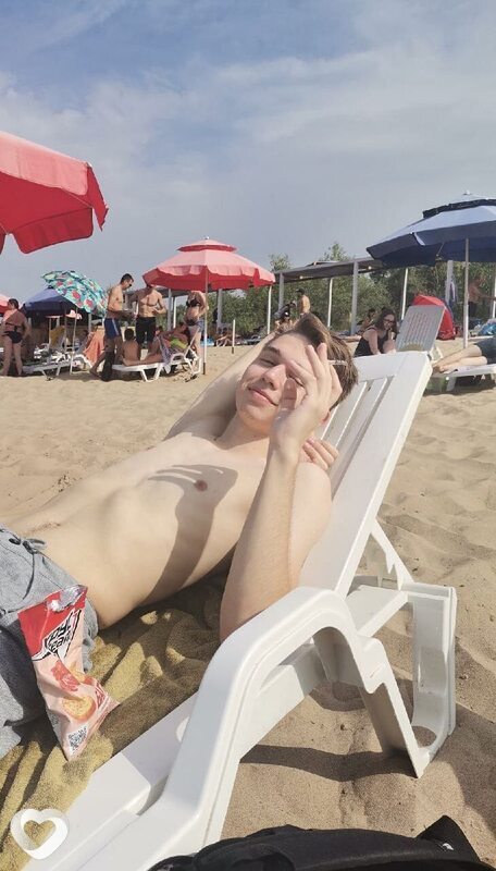 Иван, 25, Адлер — анкета №2315605