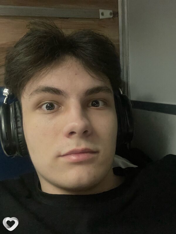 Владимир, 21, Нижнем Новгороде — анкета №2316240