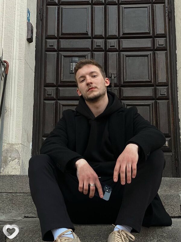 Михаил, 26, Москве — анкета №2316616