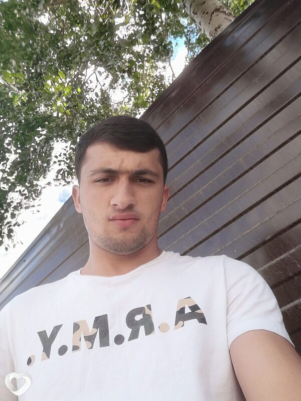 Алек, 21, Норильске — анкета №2316574