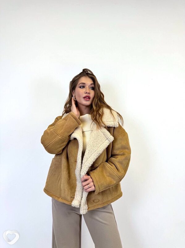 Кристина, 21, Барнауле — анкета №2317326