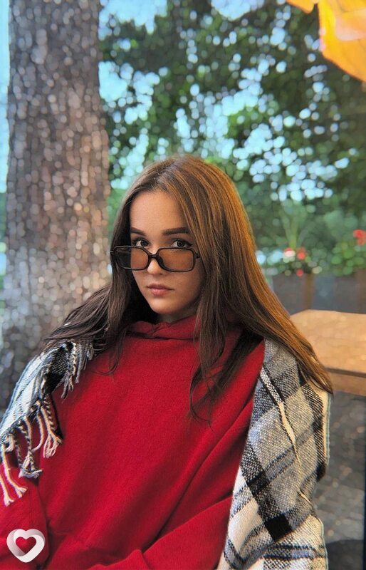 Катя, 22, Киеве — анкета №2317477
