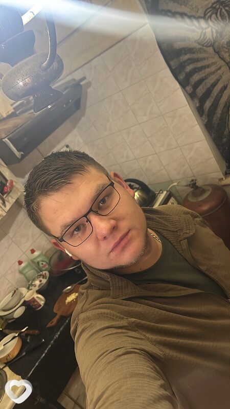 Максим, 29, Ростове-на-Дону — анкета №2317599