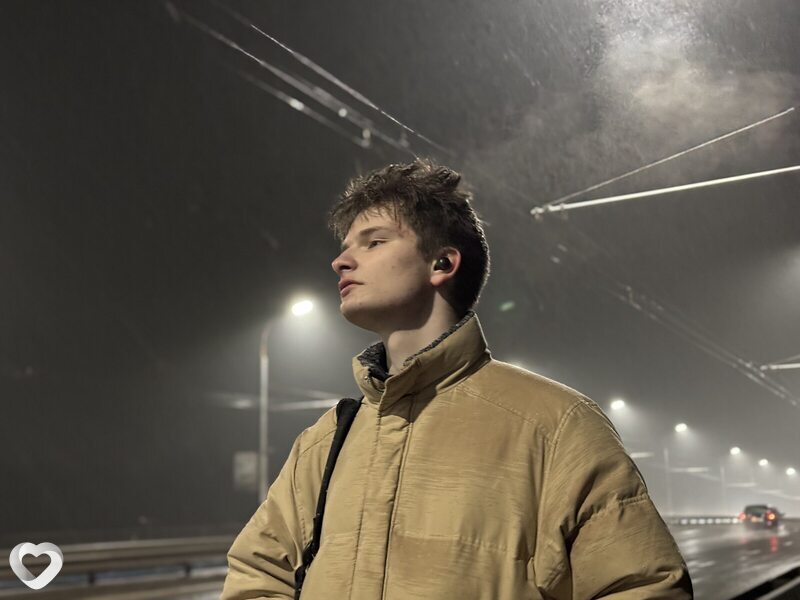 Максим, 21, Бресте — анкета №2317752