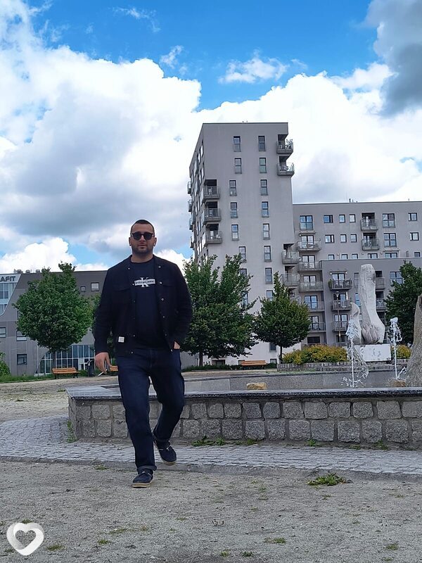Гиорги, 24, Вроцлав — анкета №2318302