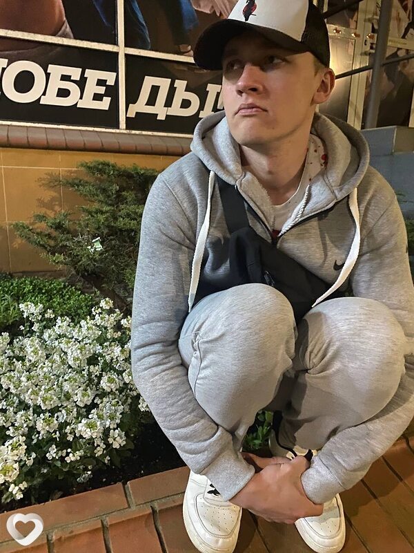 Константин, 27, Санкт-Петербурге — анкета №2319054