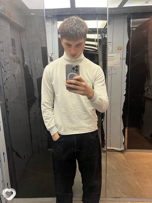 Григорий, 19, Новосибирске — анкета №2320404