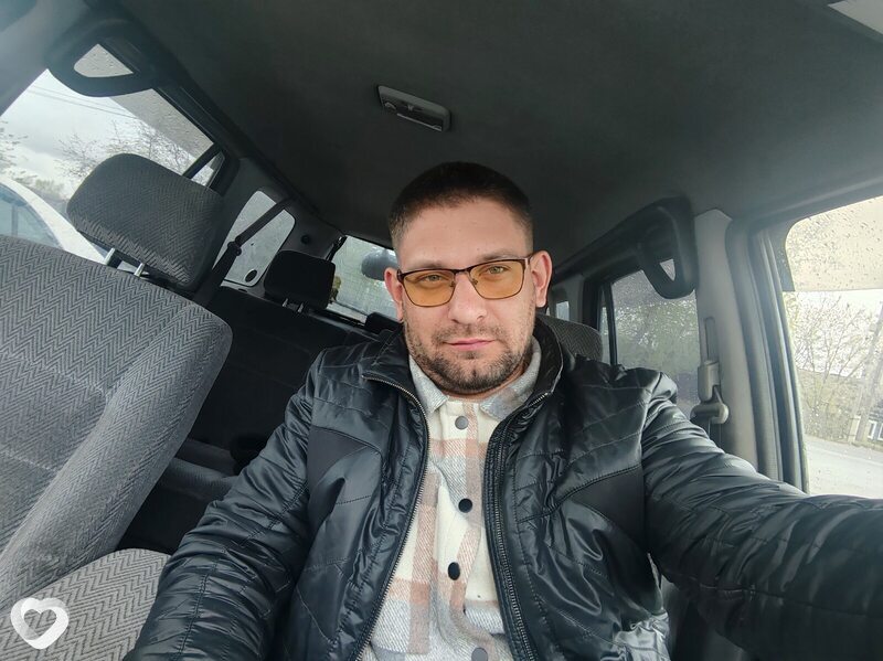 Иван, 31, Железногорске — анкета №2320525