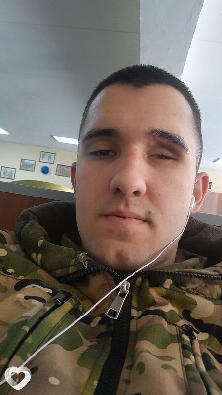 Олег, 22, Уфе — анкета №2320554