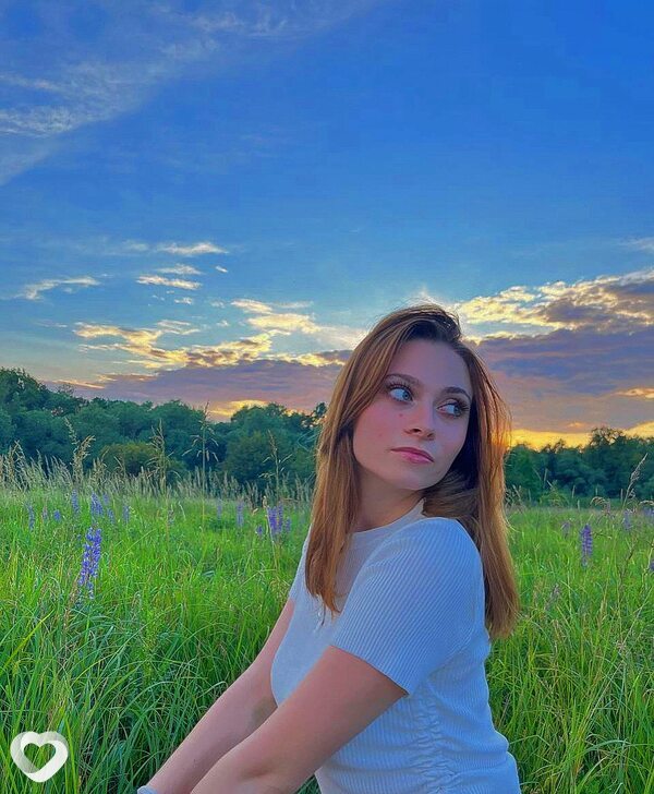 Арина, 21, Калининграде — анкета №2320685