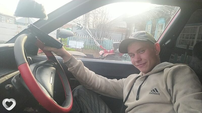 Алексей, 19, Красноярске — анкета №2321067