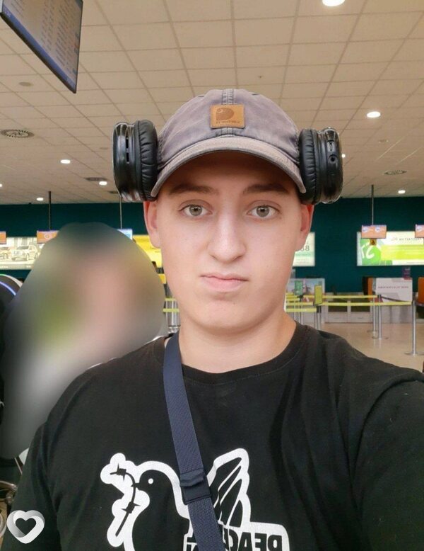 Макс, 20, Волжском — анкета №2321267