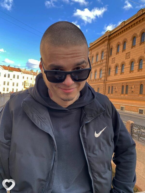 Максим, 23, Санкт-Петербурге — анкета №2321921