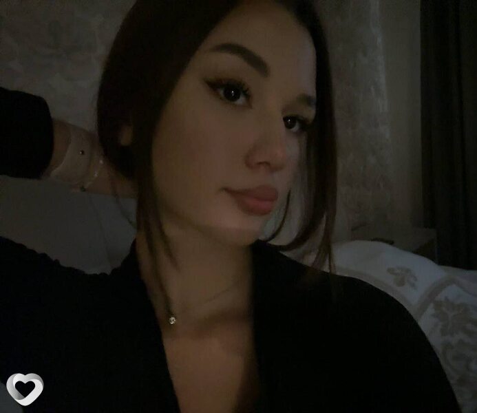 Аня, 24, Екатеринбурге — анкета №2322123
