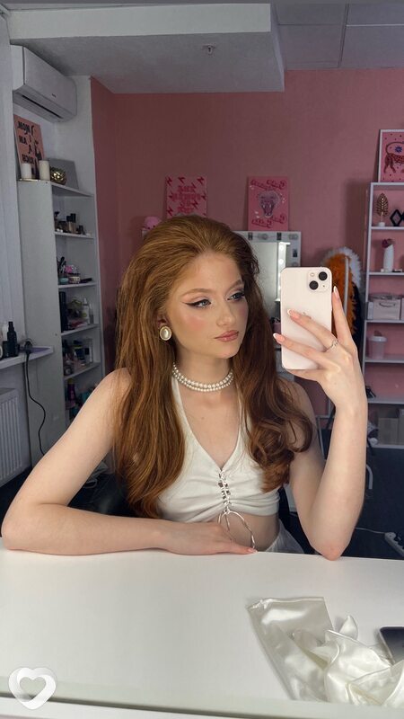 Анна, 21, Минске — анкета №2322541
