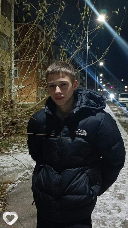 Дима, 20, Москве — анкета №2323417