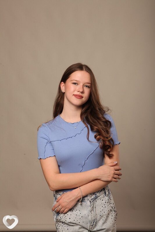 Александра, 19, Минске — анкета №2323062