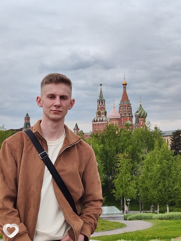 Рома, 22, Москве — анкета №2323140