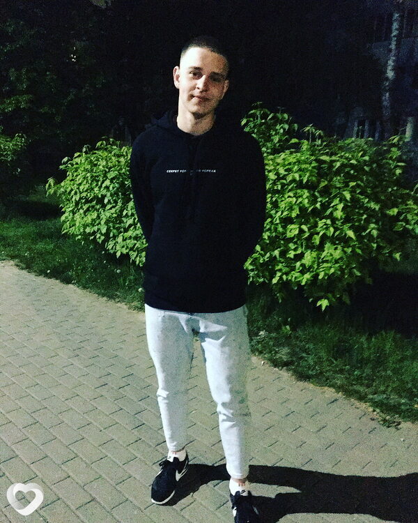 Максим, 27, Борисове — анкета №2323303