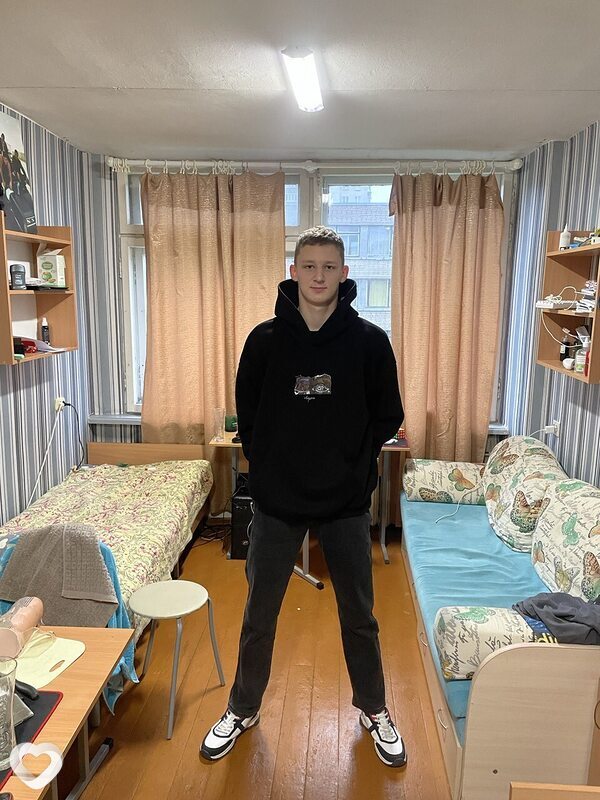 Сергей, 21, Минске — анкета №2324289
