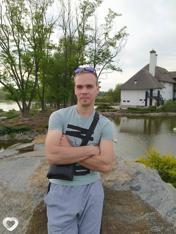 Богдан, 31, Днепр — анкета №2324051