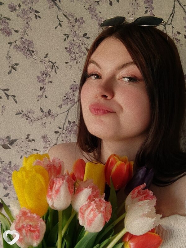 Аня, 22, Брянске — анкета №2324638