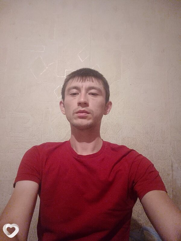 Валера, 31, Саратове — анкета №2324960