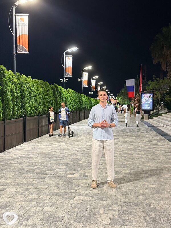 Влад, 23, Москве — анкета №2325208
